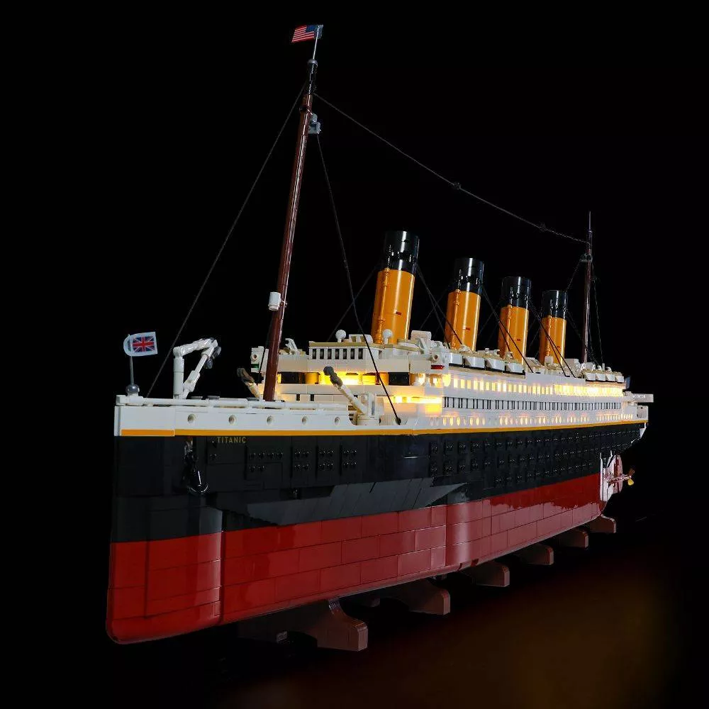 Swiatla-LED-do-LEGO-R-Titanic-10294_5B68015D_1200-6.jpg